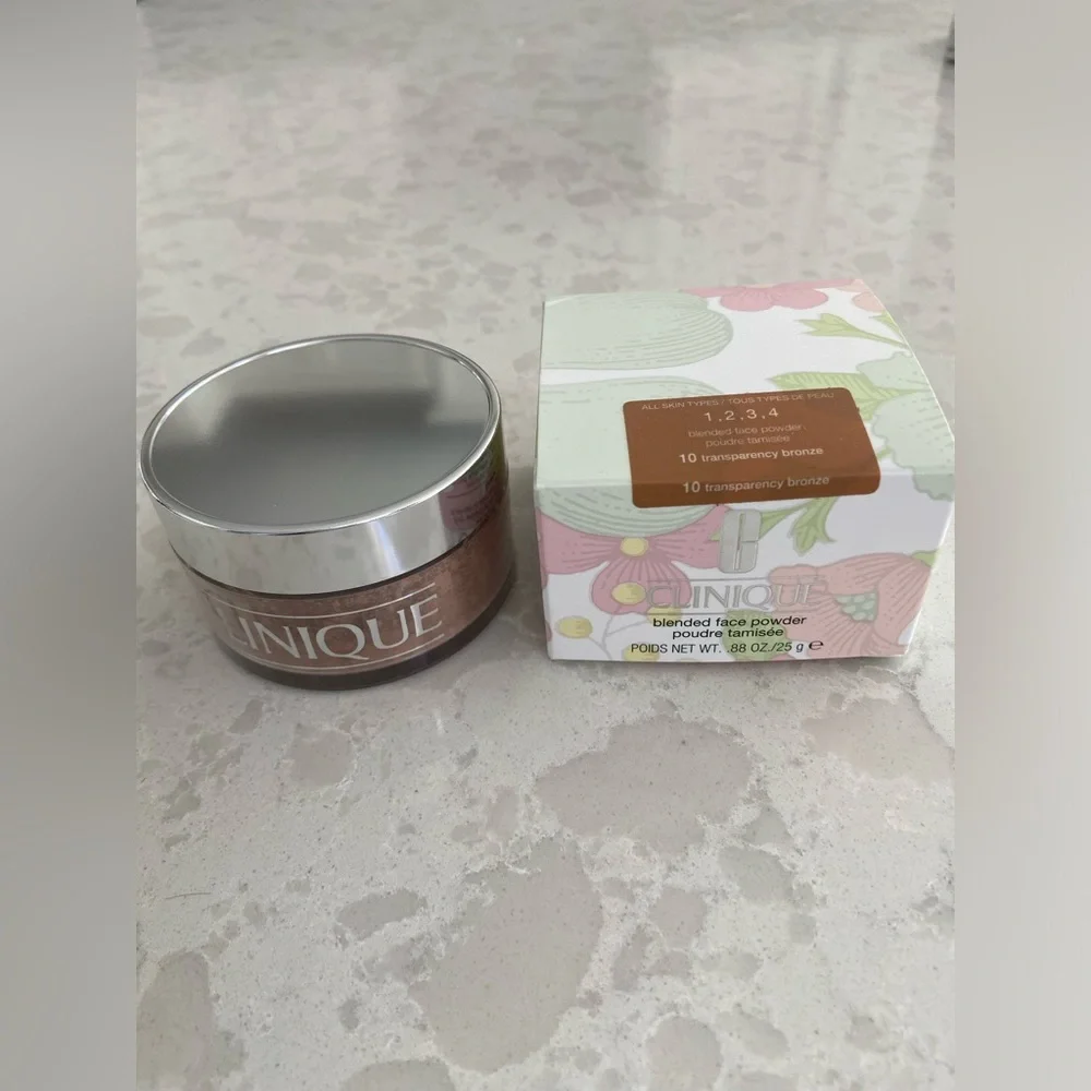New in Box! Clinique Transparency Bronze Blende Face Powder Loose All Skin Types
